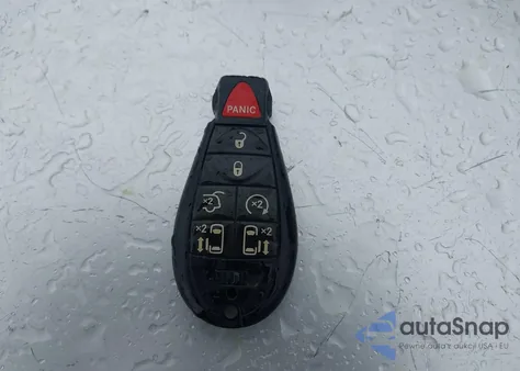 2012 Chrysler Town & Country Touring-L из США, поврежденный, VIN 2C4RC1CG5CR412132